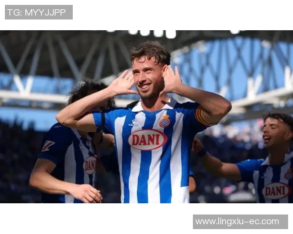 拉斯帕尔马斯与西班牙人历史交锋战绩分析与回顾